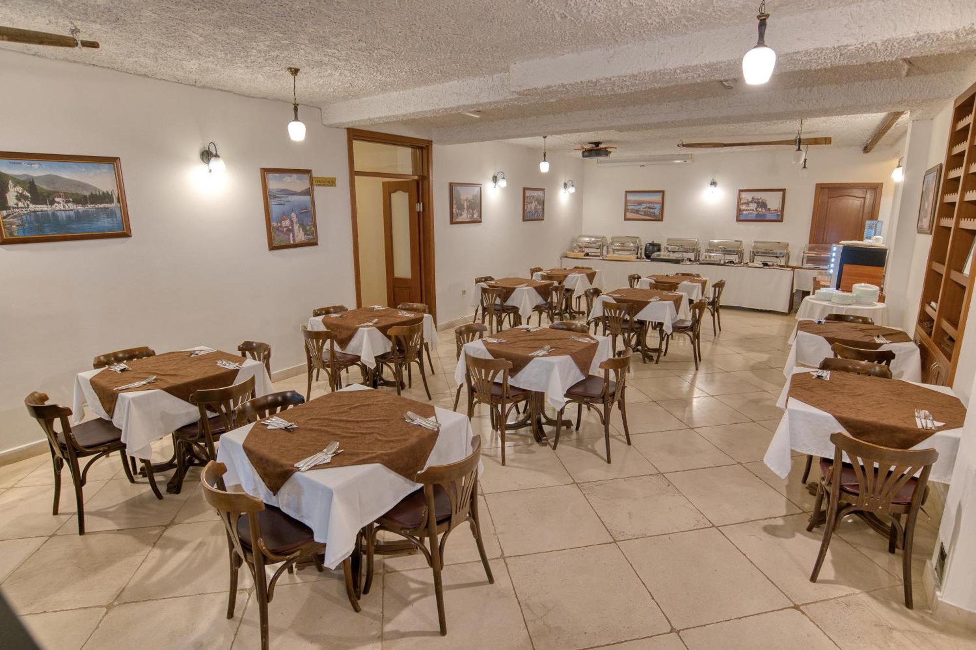 Garni Hotel Milica Herceg Novi Dış mekan fotoğraf