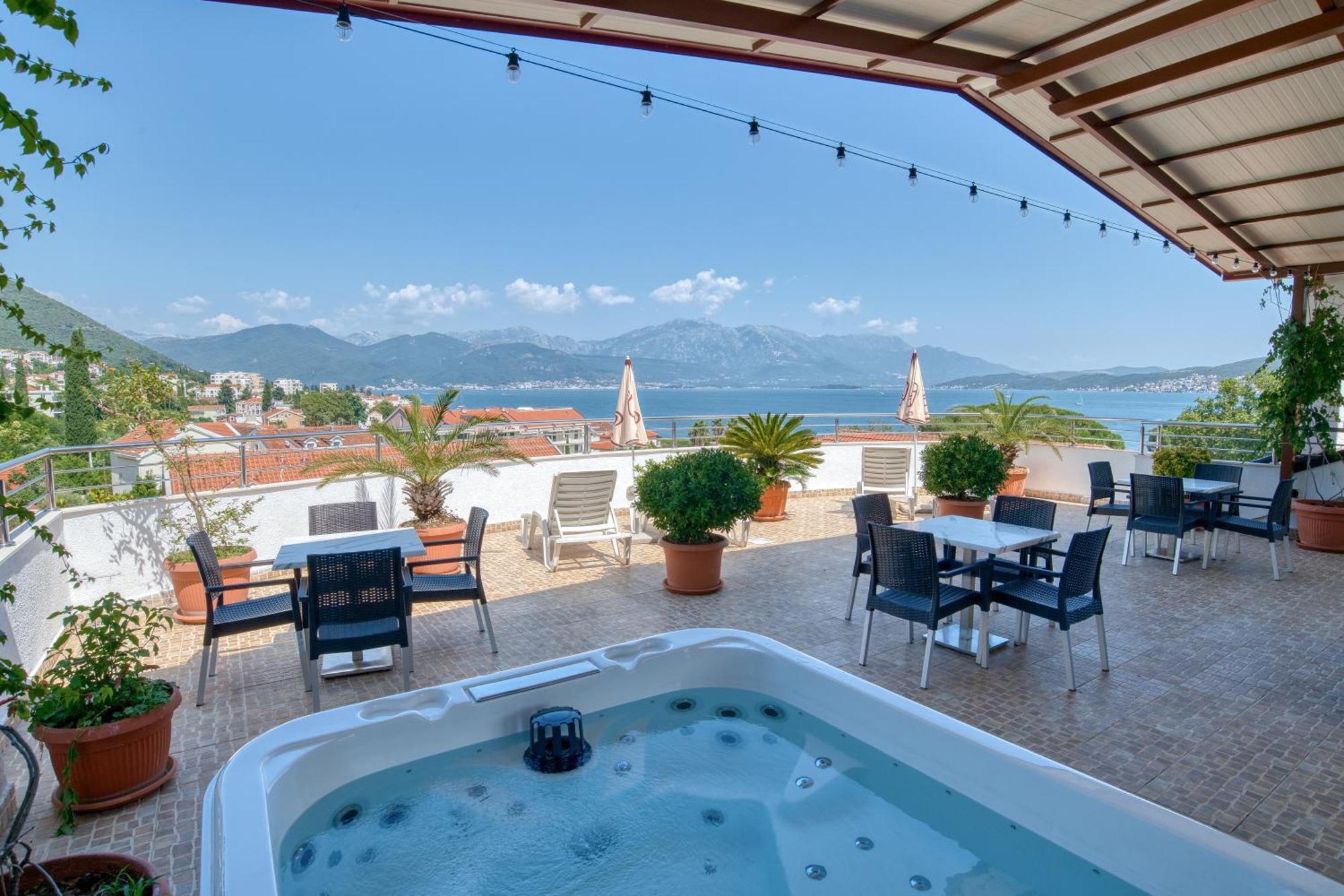 Garni Hotel Milica Herceg Novi Dış mekan fotoğraf
